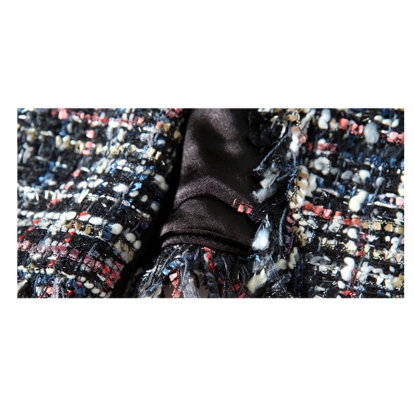 FINAL SALE! Rainbow tweed blazer w/ pearl buttons - Picture 13 of 15